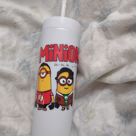 Big minion theory tumbler - Picture 7 of 13